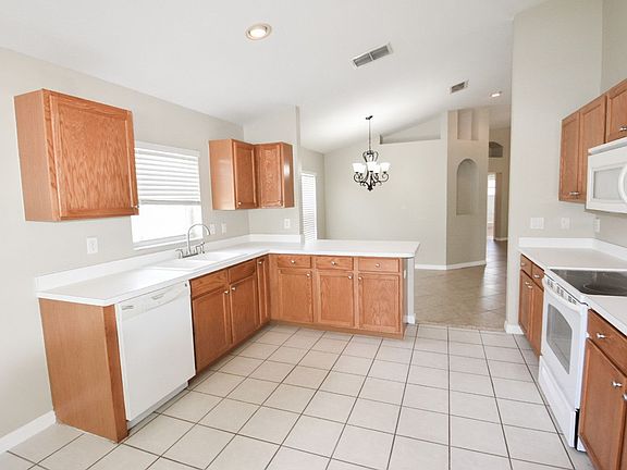 2nd image of 31530 Triborough Dr