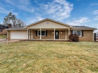 4513 Pine Dr, Newburgh, IN