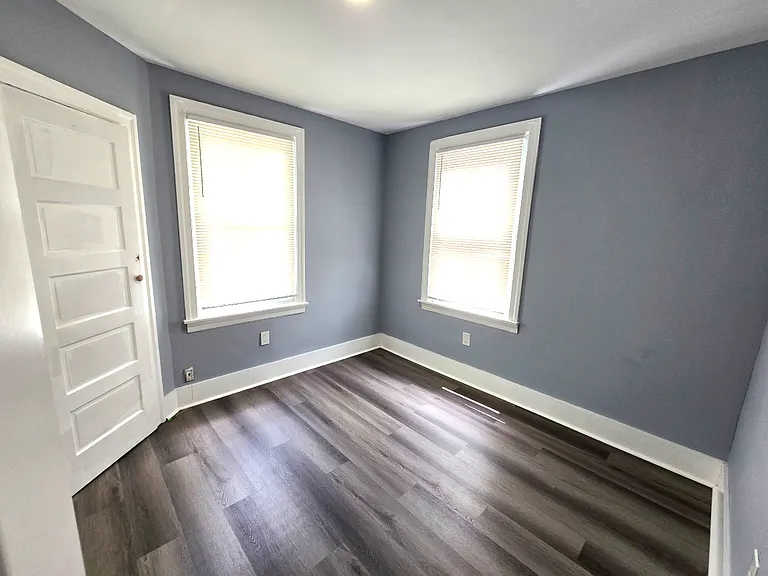 6542 Regent St — Photo 20