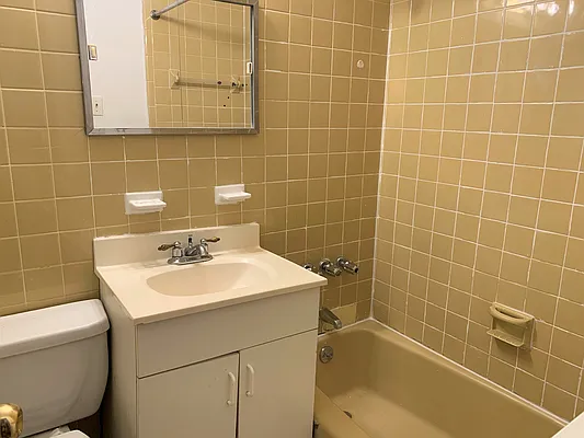 Rented by Joe Gotham LTD | media 6