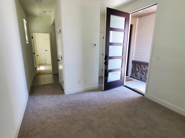 8097 Oxbow Landing Loop #B, Roseville, CA 95747