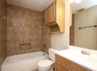 8814 Outview Ct, Houston, TX 77040