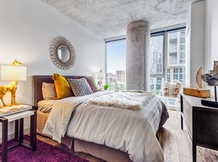 11 S Green St UNIT 1304, Chicago, IL 60607