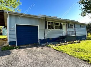 1 Fine St, Rossville, GA 30741