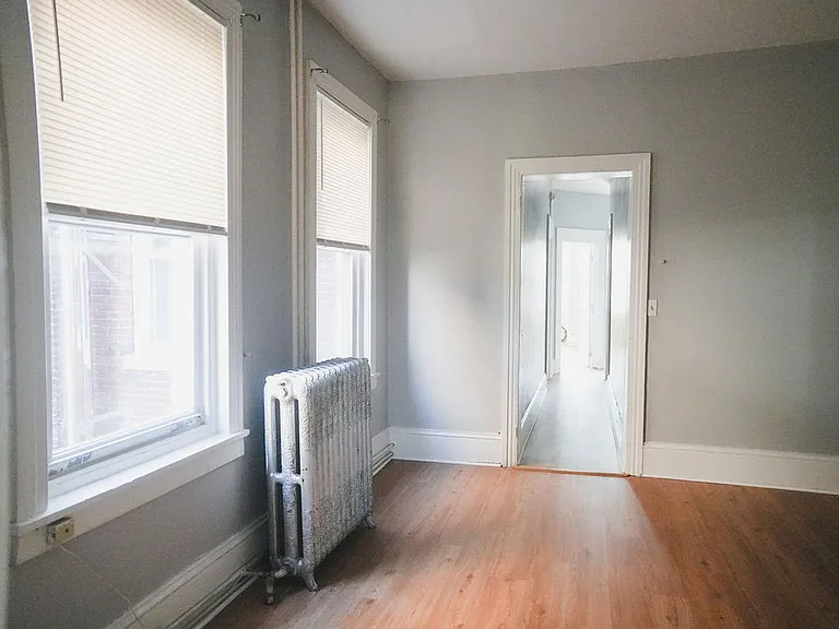 1055 Washington Street — Photo 6