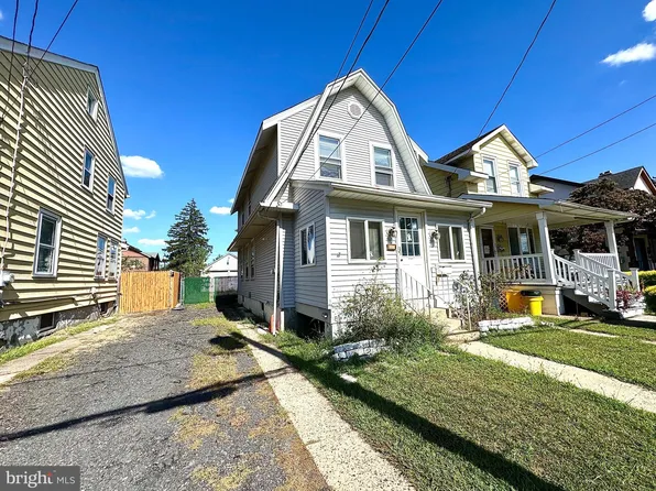 448 Lynwood Ave, Hamilton, NJ 08629