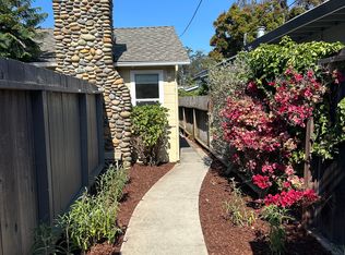 215 30th Ave, Santa Cruz, CA 95062