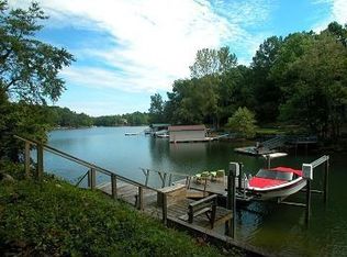 9071 Tulagi Ct, Tega Cay, SC 29708