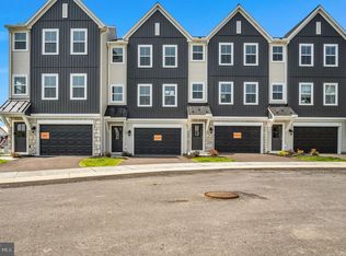 4 Morgan Cir #13-03, Carlisle, PA 17015