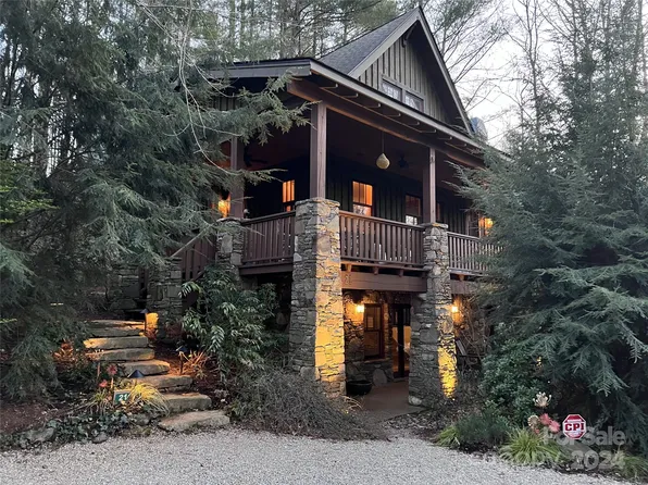 21 Chaucer Rd, Black Mountain, NC 28711