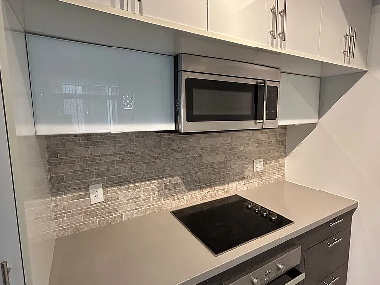 8 Mercer St #706 — Photo 12