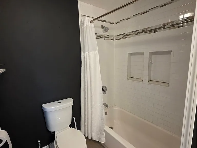 149 Adam St — Photo 11