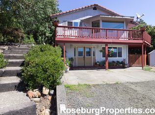 1020 Black Oak Dr, Roseburg, OR