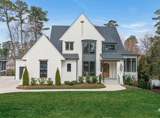 812 Manchester Dr, Raleigh, NC 27609