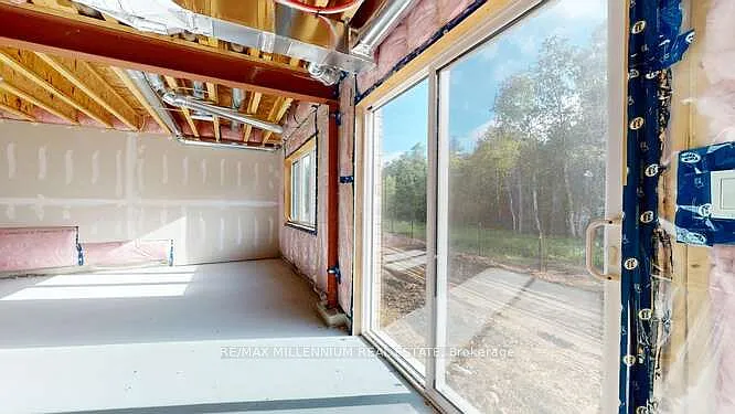 335 Leanne Ln — Photo 40
