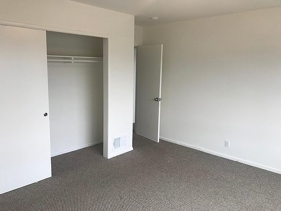 5th image of 1338 S Mayfair Ave