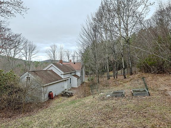 4th image of 118 N Leverett Rd