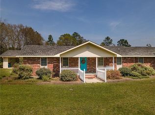 73 Ern Rd, Nahunta, GA 31553