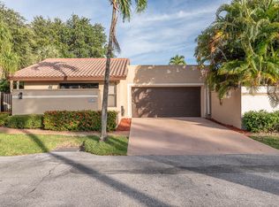 6876 Palmar Ct, Boca Raton, FL 33433