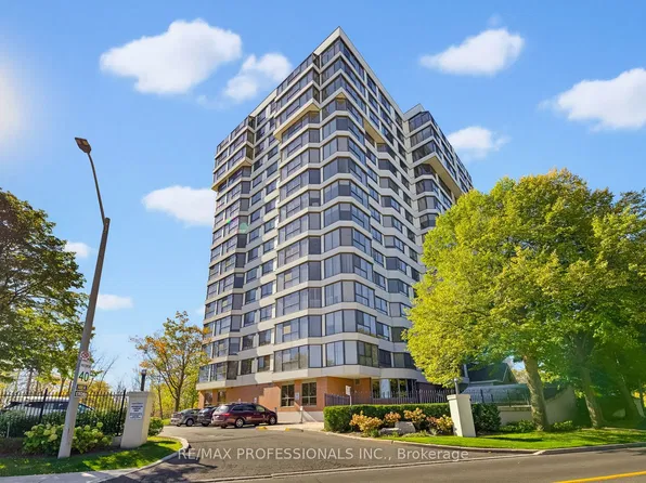 1271 Walden Cir Penthouse 304, Mississauga, ON L5J 4R4
