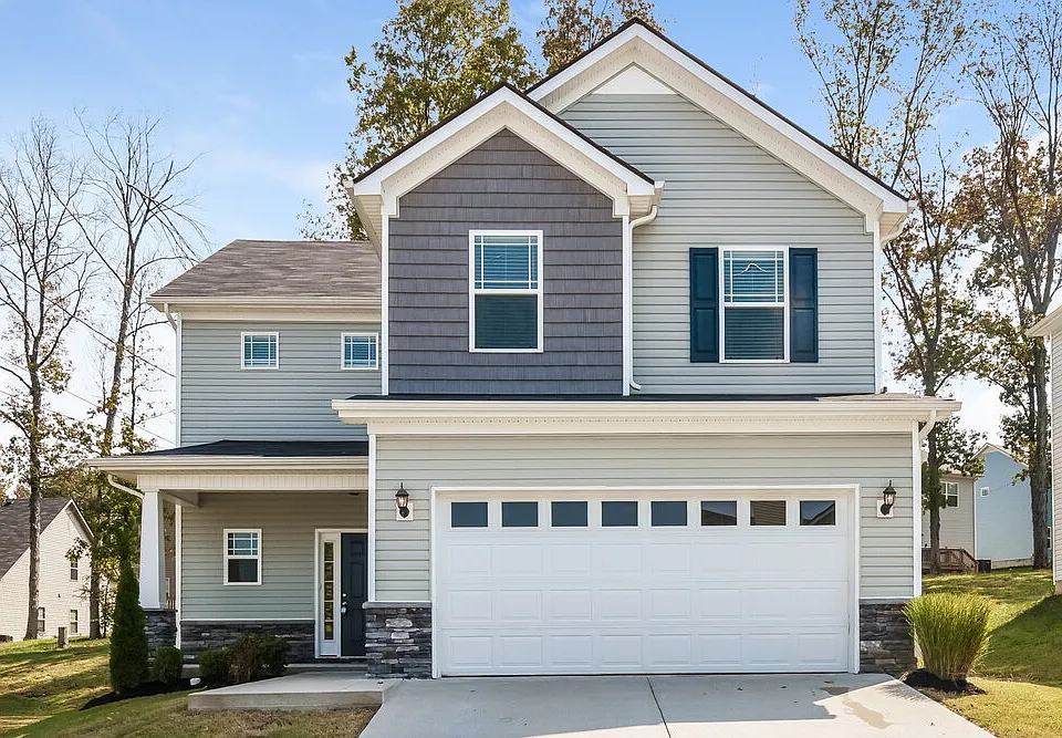1217 Silverstream Point
