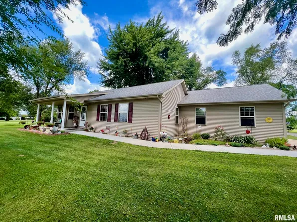 17106 Newmansville Ave, Petersburg, IL 62675