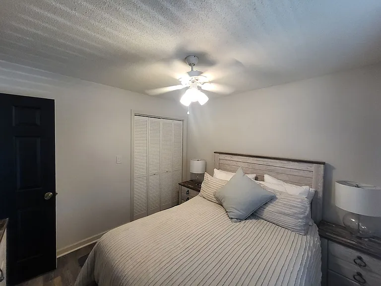 203 Landing Rd #H — Photo 5