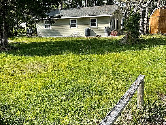 5th image of 124 Leffers Ln