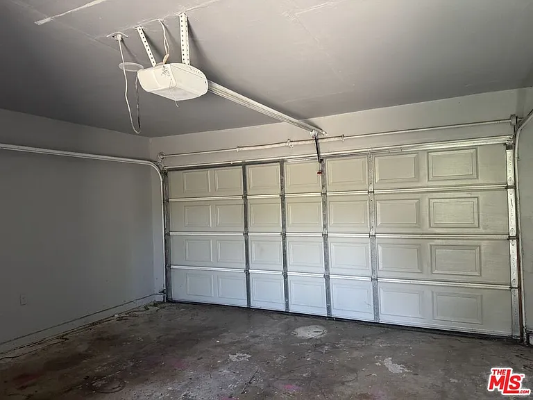 6556 Forbes Ave — Photo 12