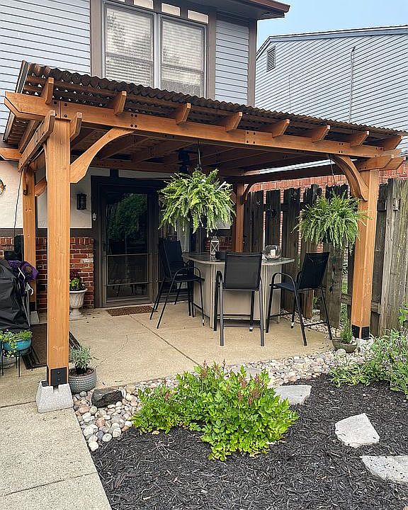2nd image of 3129 El Camino Dr