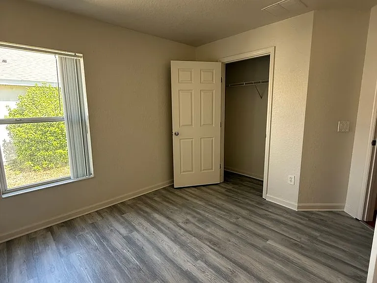 4095 SW 51st Ct — Photo 9