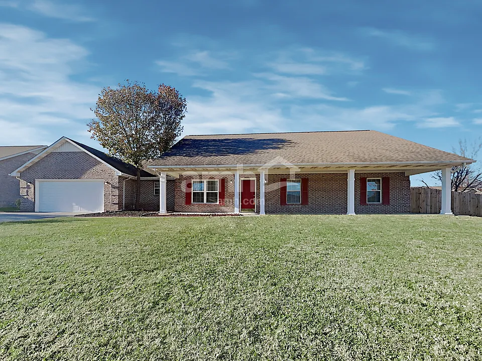 2303 Sir Edward Ln