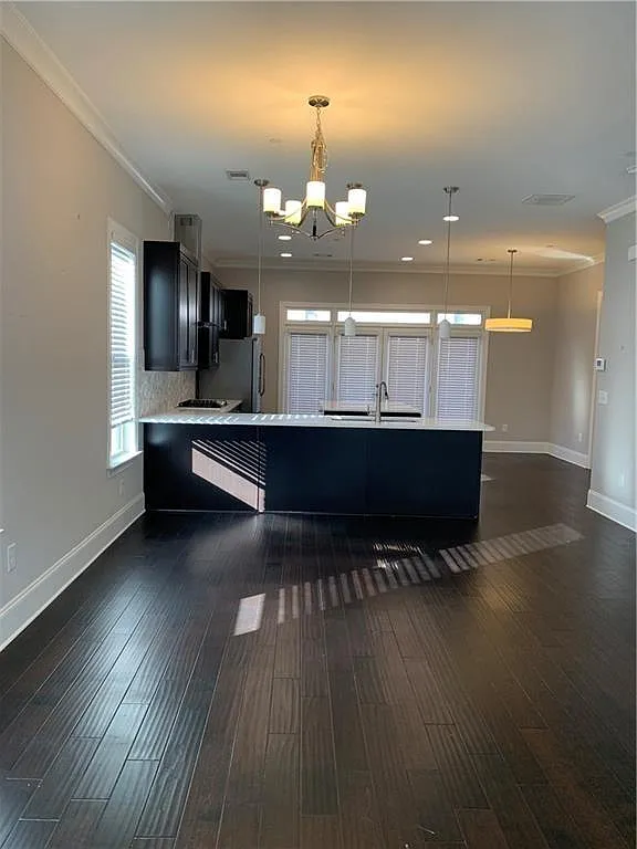 3 bed, 4.0 bath, 2527 sqft, $3,550 — Photo 1