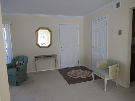 4th image of 594 Burtons Court #A