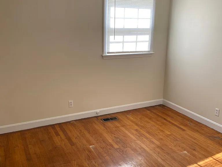 2416 Rosemary Ave — Photo 11