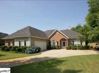 2 Meadow Breeze Ct, Greer, SC 29650