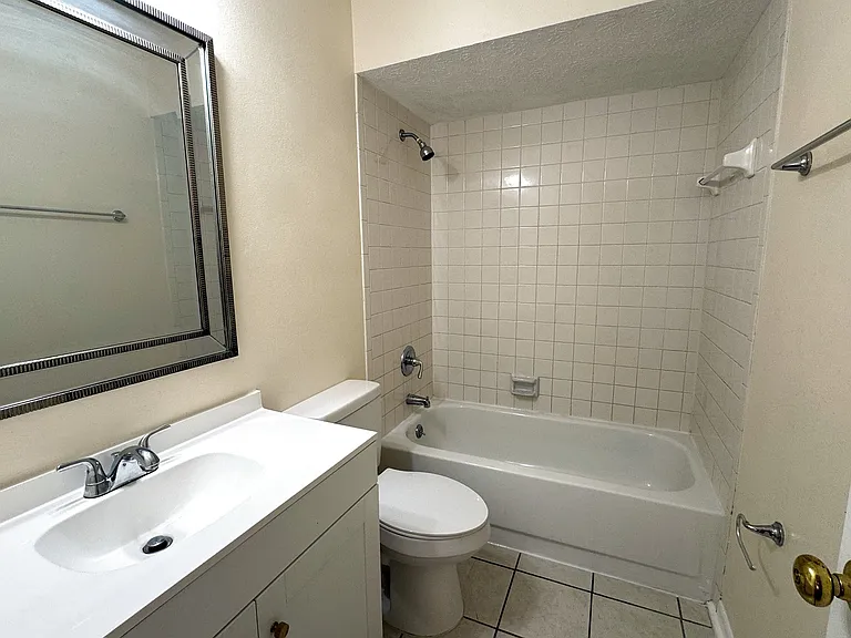 606 Ole Plantation Dr — Photo 7
