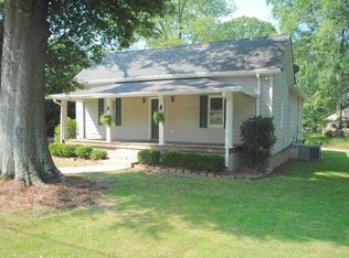 1118 Ridge Ave, Stone Mountain, GA 30083