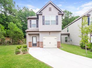385 Lossie Ln, McDonough, GA 30253