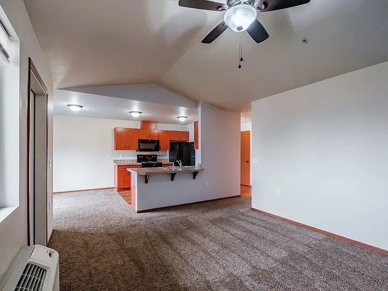 Aspen Place Apartments — Photo 154