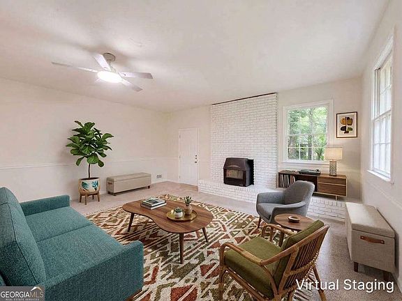 4th image of 20 Woodland Way