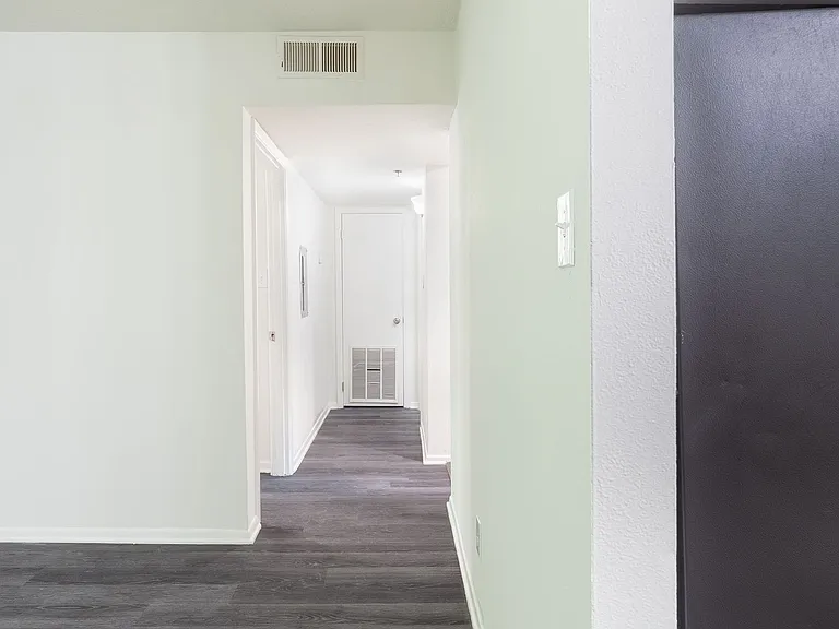 641 Powder Springs Smyrna LLC — Photo 30