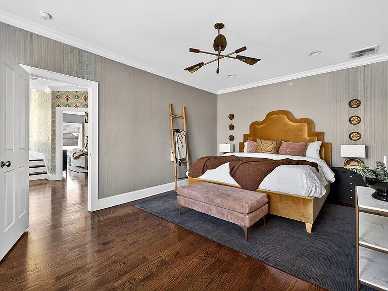 611 N Pine St #B — Photo 29