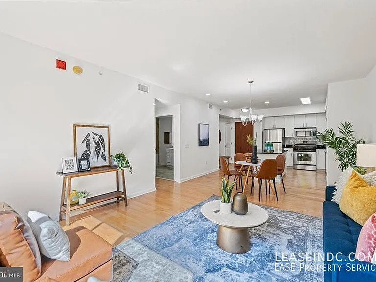 440 L St NW #706 — Photo 17