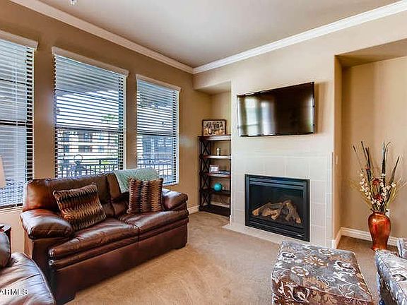 Great Room with Gas Fireplace