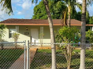 6631 SW 2nd St, Miami, FL 33144