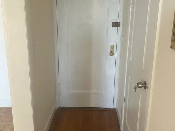 115-25 84th Avenue image 2 of 12