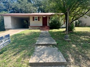 109 Hillcrest Dr, Gatesville, TX 76528