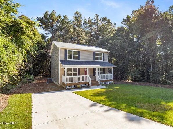 931 W Connecticut Avenue, Southern Pines, NC 28387