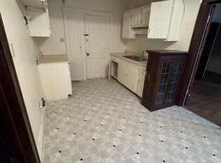823 S 22nd St #2, Milwaukee, WI 53204